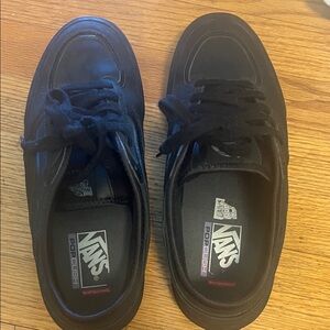Vans Men's Rowley Black Sneakers 9.5